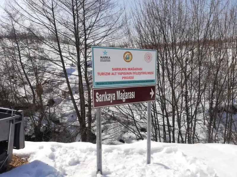 Düzce’de turizm alanlarının tabelaları konulmaya başlandı
