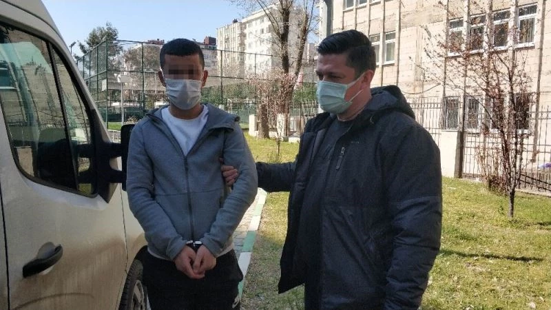 Kovalama sonucu bonzai ile yakalanan genç tutuklandı
