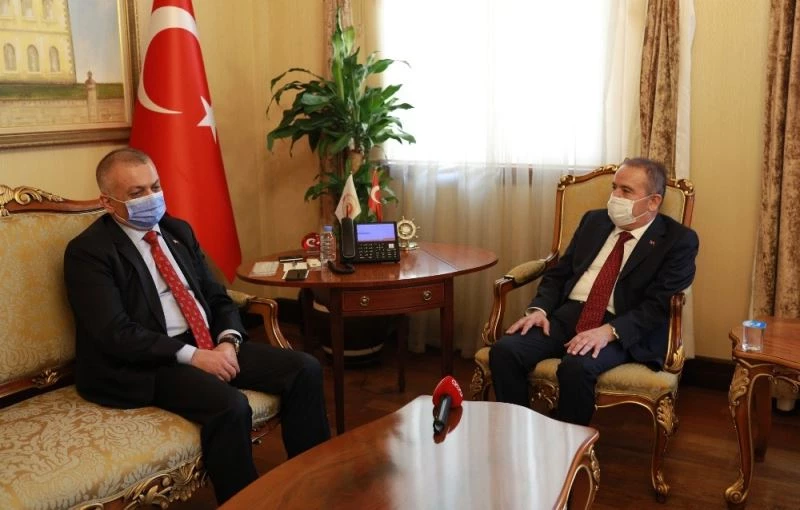 Ersin Yazıcı:  “ Antalya’ya hizmet etmek gurur ve şerefine hep birlikte ulaşacağız”
