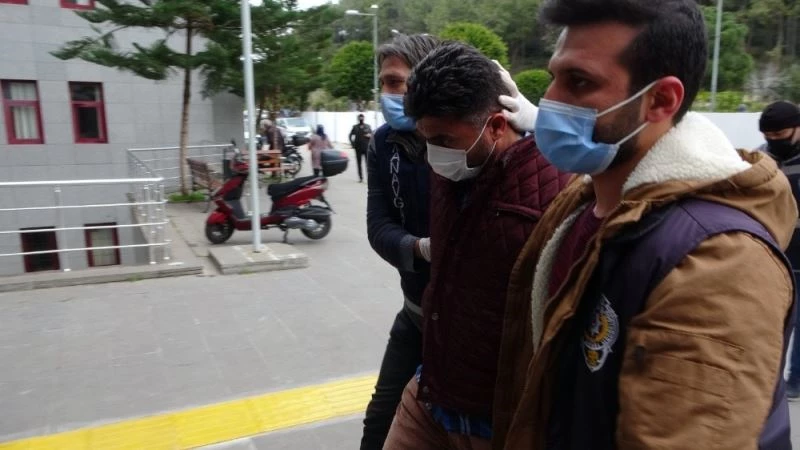 Dünya Kadınlar Günü’nde karısına ve oğluna dehşeti yaşattı
