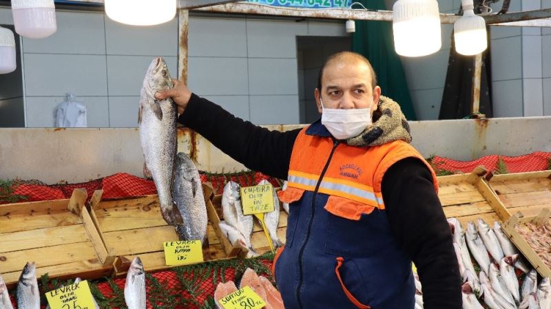 Sezonu bitirmeye hazırlanan balıkçılardan uyarı: 