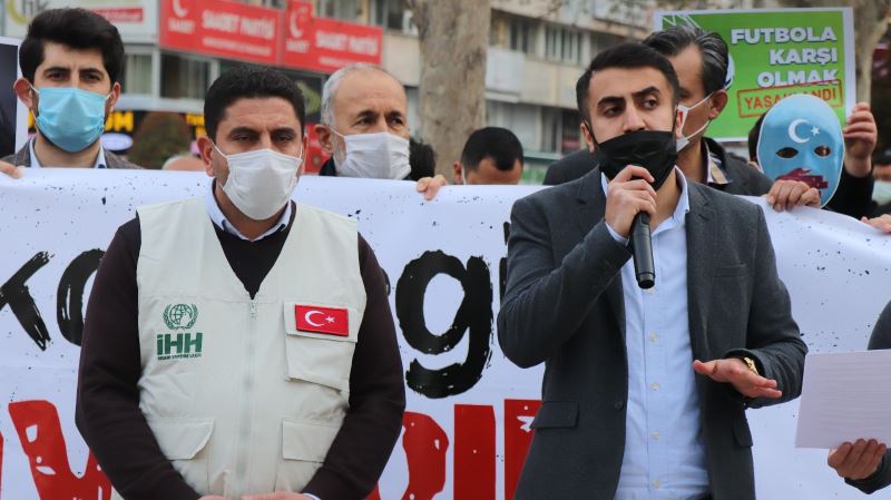 Denizli’de STK’lardan Doğu Türkistan’daki soykırıma kınama  ü
