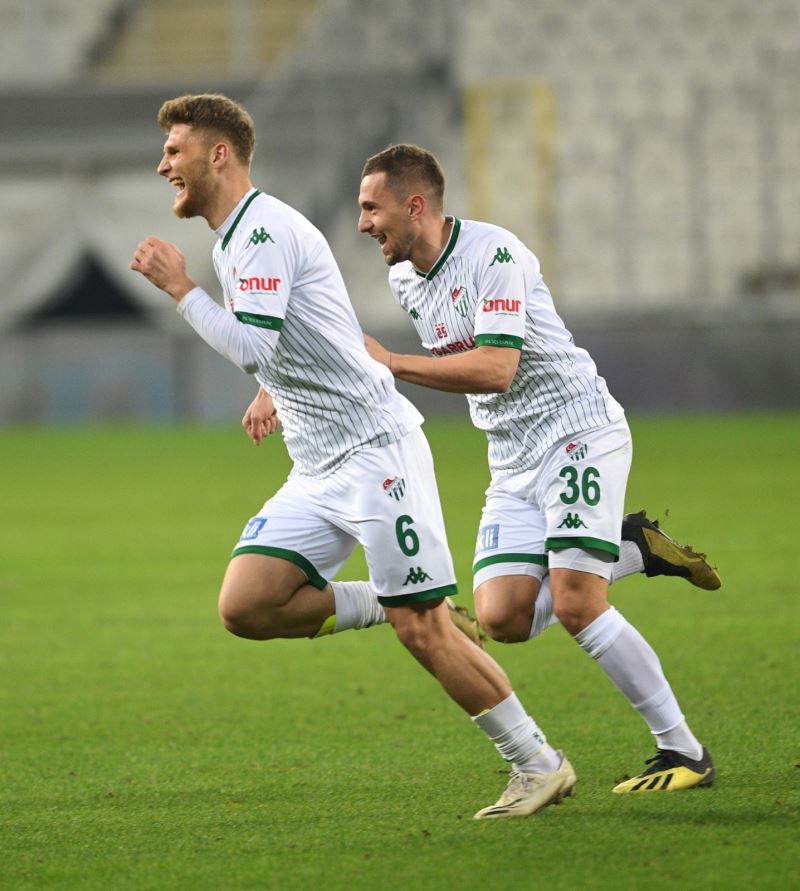 Bursaspor, evinde Altay’a karşı üstün
