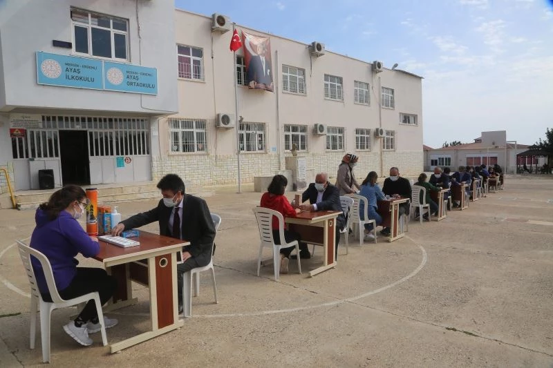 Sahilden Torosların zirvesine 1200 öğrenci zeka oyunları ile buluştu
