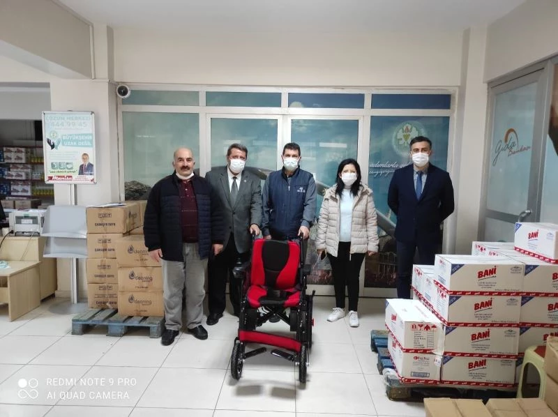 Akülü tekerlekli sandalyeler ihtiyaç sahiplerine ulaştırılıyor
