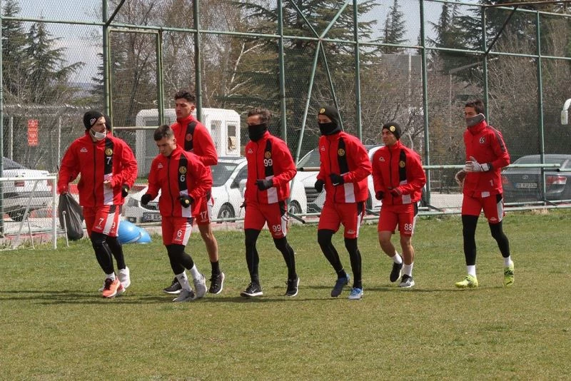 Eskişehirspor mağlubiyetin ardından rejenarasyon çalışması yaptı
