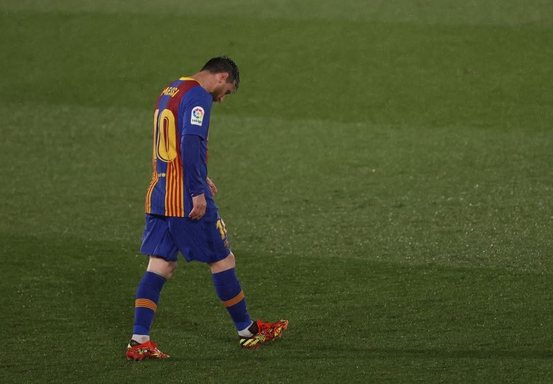 Ronaldo yoksa Messi suskun!
