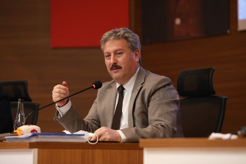 Başkan Palancıoğlu, yeni seçilen Meclis Komisyon Üyeleri’ne başarılar diledi
