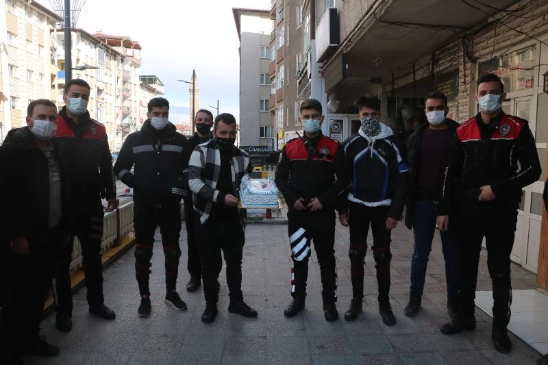 Sahte ihbarda bulundular, polise sürpriz yaptılar
