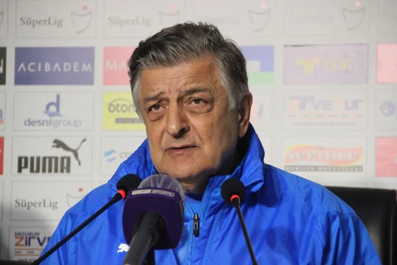 Yılmaz Vural: “Oyuncularımı mağlubiyete rağmen kutluyorum, ayaklarına sağlık”