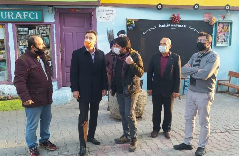 Kaymakam Eligül’den nostalji sokağına destek
