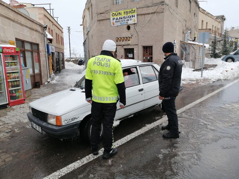 Güzelyurt ilçesinde polis ihlale izin vermiyor
