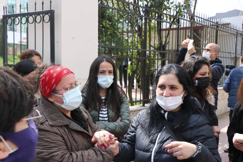 Eski kocası tarafından darp edilen genç kadın: 