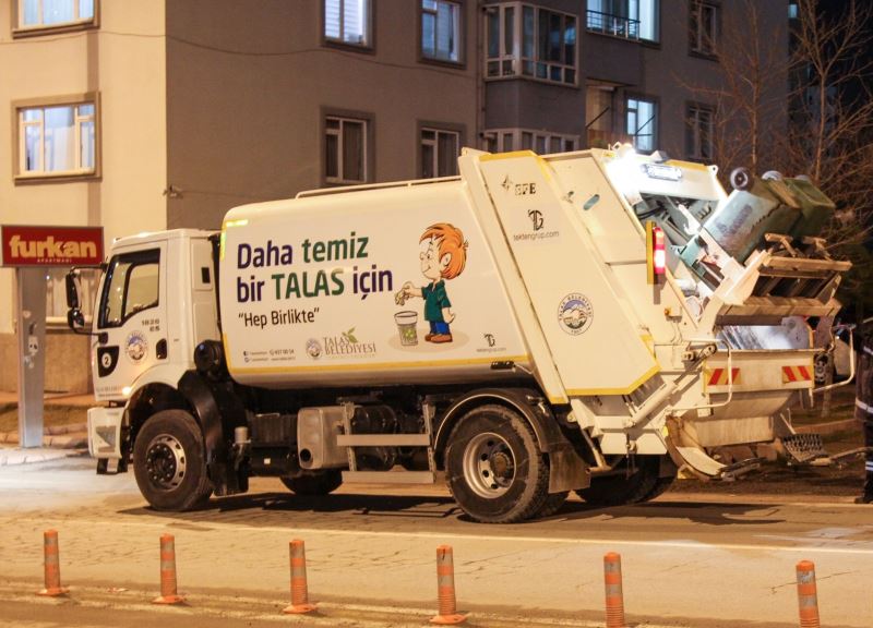 Talas’ta çöp toplama saatleri değişti

