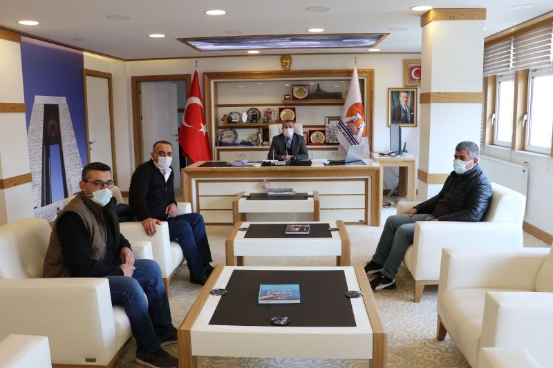 Yatırımcı iş adamlarından Havza Belediye Başkanı Özdemir’e ziyaret
