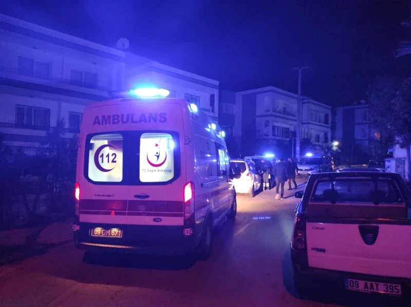 Sevgilisine ve arkadaşına tağra ile saldırdı
