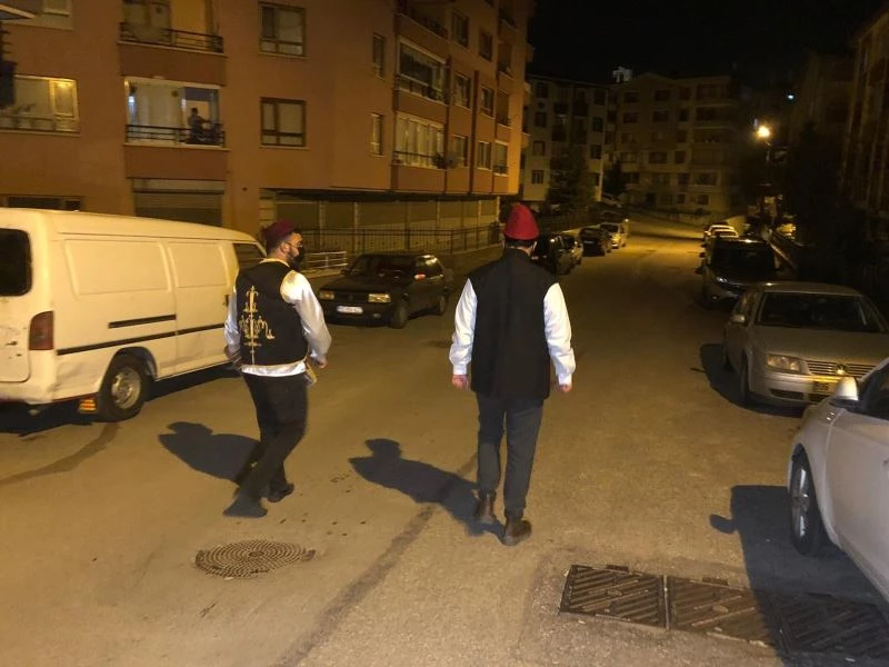 Başkentliler sahura ilahi ile uyanıyor
