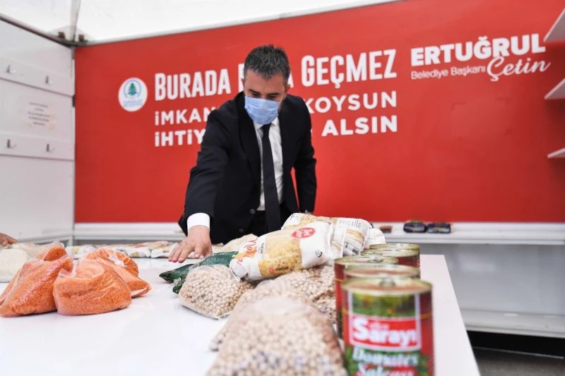 Pursaklar’da ihtiyaç sahiplerini tebessüm ettiren çadır
