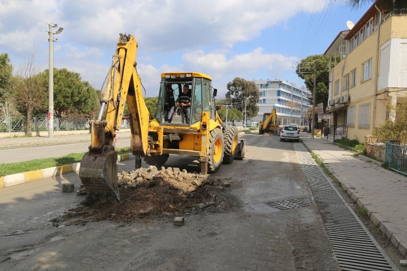 Öğretmenler Mahallesi Muammer Aksoy Caddesi yeni yüzüne kavuşacak
