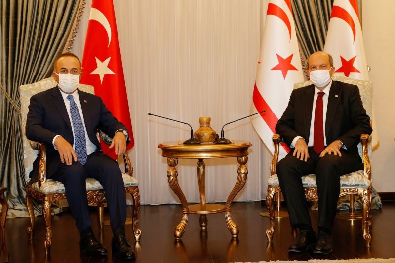 KKTC Cumhurbaşkanı Tatar, Çavuşoğlu’nu kabul etti
