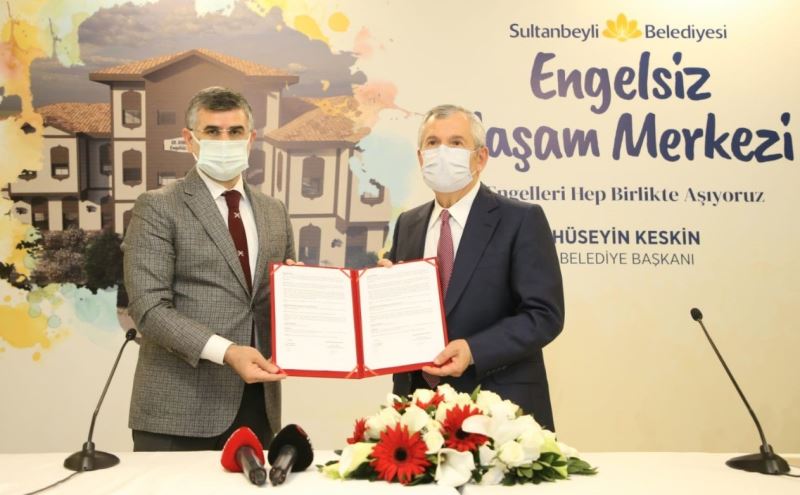 Sultanbeyli’de Engelsiz Yaşam Merkezi için imzalar atıldı
