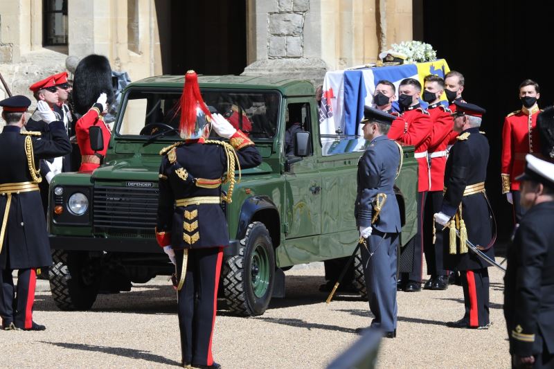 Prens Philip’in cenaze töreni başladı
