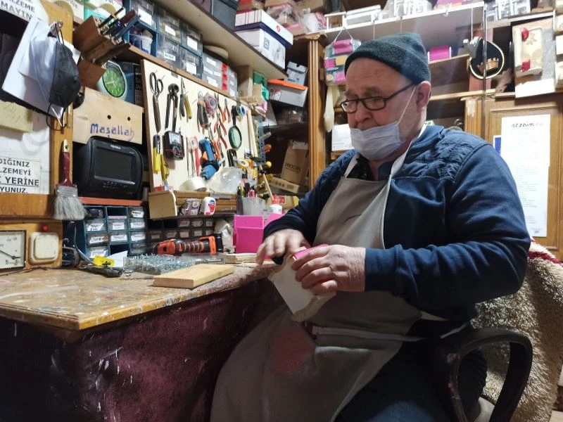 Yakalandığı kanser onu çocukların “Kazım Dedesi” yaptı
