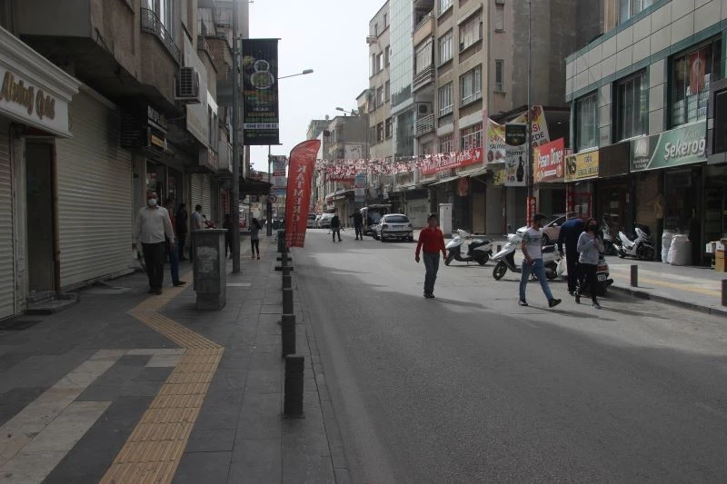 Kilis’te sokağa çıkma yasaklamasına uyan yok
