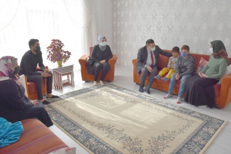 Acılı ailenin sessiz feryadını Başkan Beyoğlu duydu
