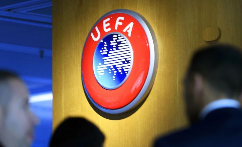 UEFA, Şampiyonlar Ligi formatında değişikliğe gitti
