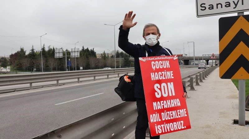 Nafaka yürüyüşünde 2 saat tutuklu kaldıktan sonra yoluna devam etti
