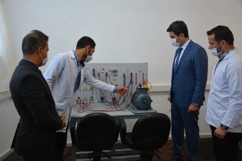 Silopi Kaymakamı Kuruca Özel NEO Okullarını gezdi
