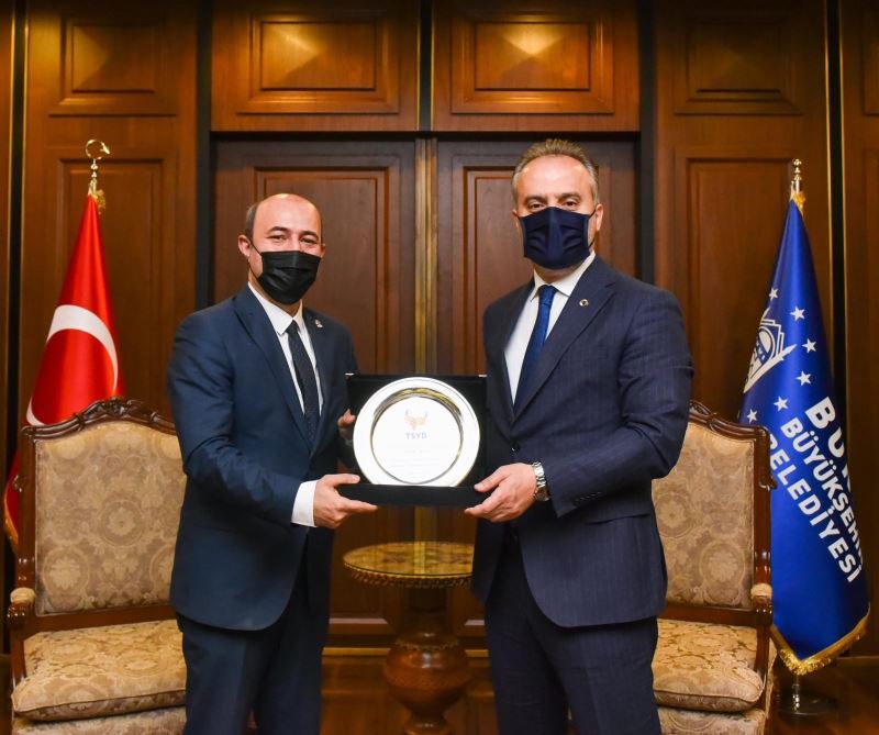 TSYD Bursa Şubesi’nden Başkan Alinur Aktaş’a ziyaret
