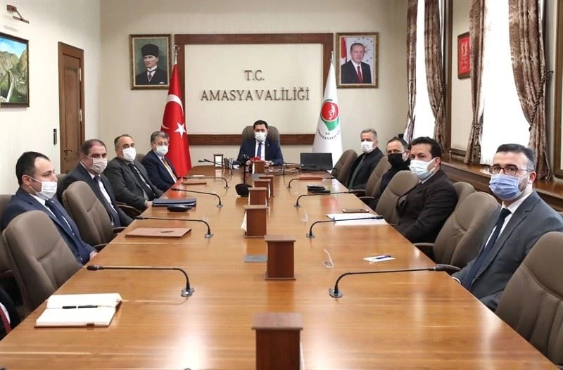 Vali Masatlı: “Yaz aylarını rahat geçirmemiz ancak aşılamada göstereceğimiz yüksek performansla mümkün olacak”
