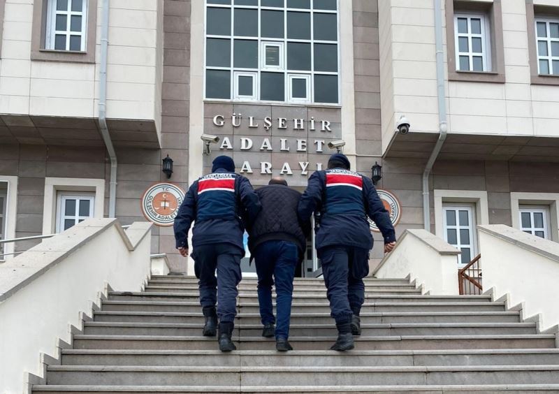 Gülşehir’de tohum atma makinesini çalan şüpheli tutuklandı
