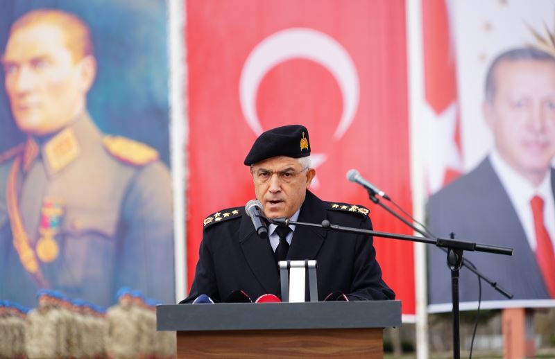 Jandarma Genel Komutanı Çetin: “İnlerine girip köklerini kurutmaya kararlıyız”
