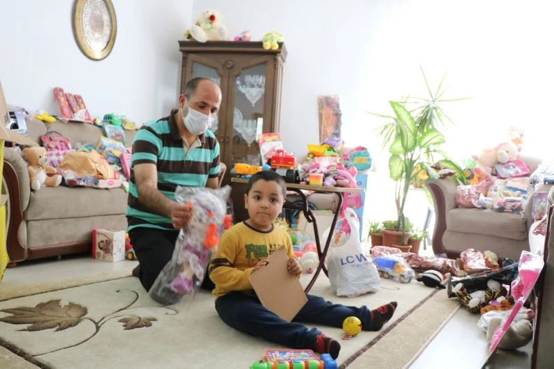 Kemoterapi gören çocuklar için oyuncak kampanyası
