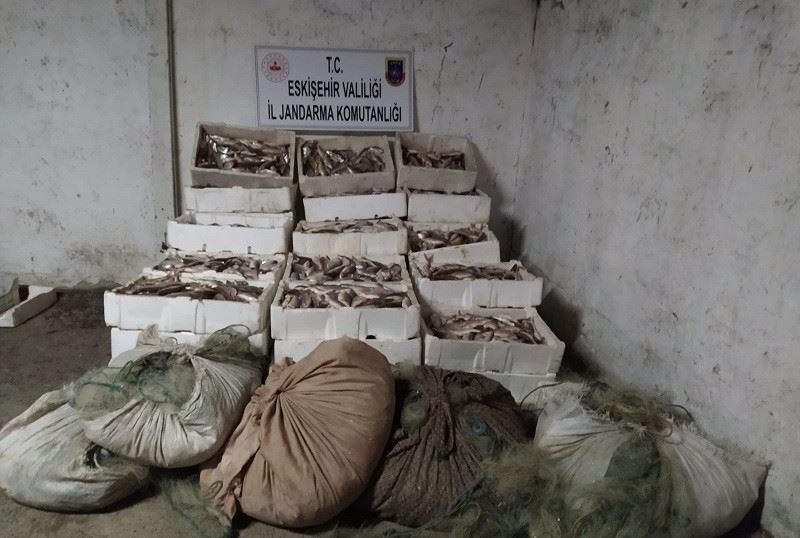 Kaçak balık avcılarına 31 bin 320 TL para cezası
