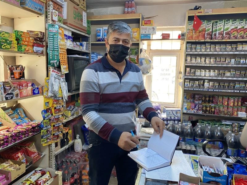 Hayırseverler bakkalın veresiye defterini kapattı
