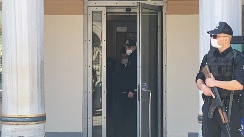 Beşiktaş’ta yolcunun öldüğü kazada gözaltına alınan otobüs şoförü, sağlık kontrolüne çıkarıldı
