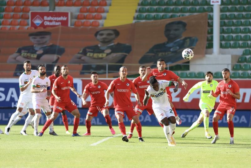 Süper Lig: Aytemiz Alanyaspor: 3 - Gaziantep FK: 2 (Maç sonucu)
