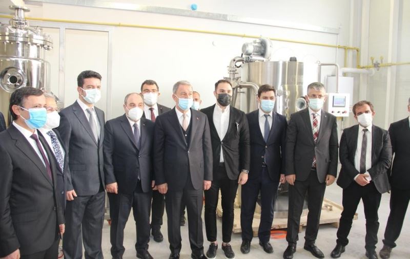 Sanayi ve Teknoloji Bakanı Mustafa Varank ve Milli Savunma Bakanı Hulusi Akar Erciyes Teknopark’ı Ziyaret Etti
