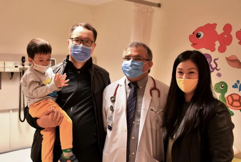 Beyin tümörü hastası 3 yaşındaki Amir Nurgalieva, Türkiye