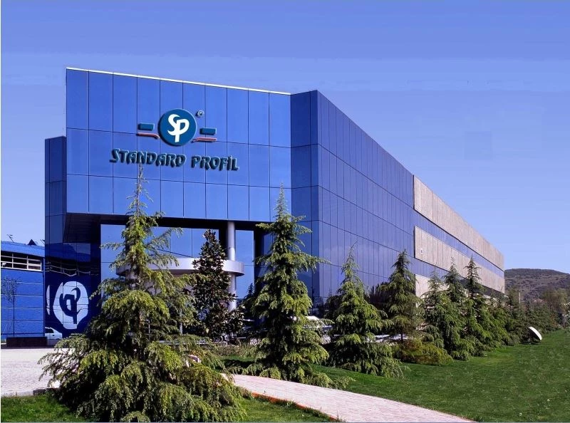 Standard Profil 23 Nisan’ı sergi ile kutluyor
