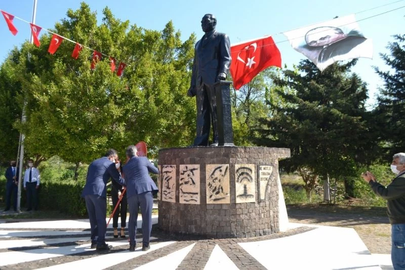 Bozyazı’da 23 Nisan sade bir törenle kutlandı
