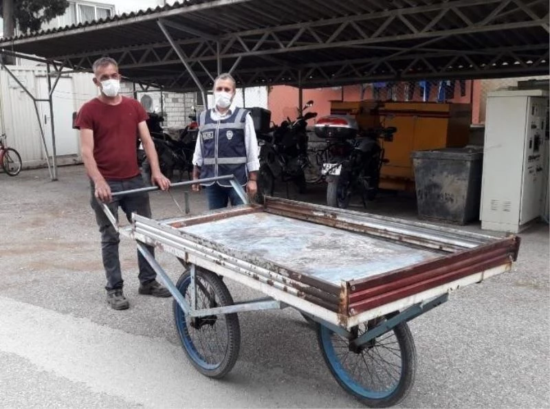 Çalınan ekmek teknesini bulan polislere minnet duygusu
