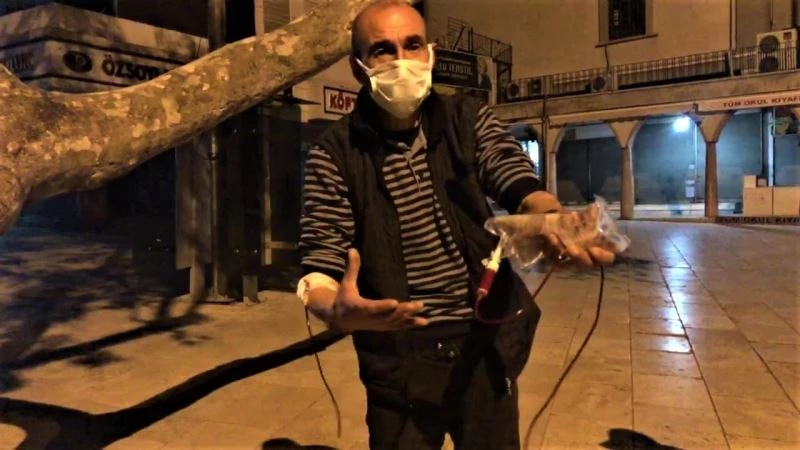 Elinde serum, kolunda damar yoluyla hastaneden kaçtı
