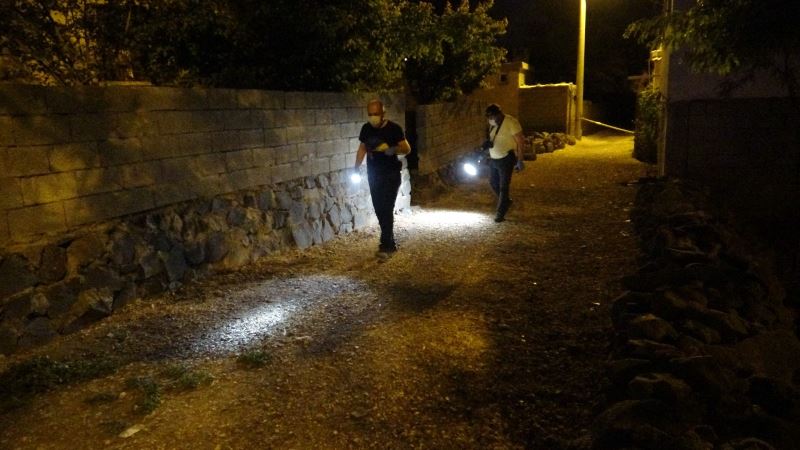 Diyarbakır’da silahlı kavga: 1’i ağır 2 yaralı

