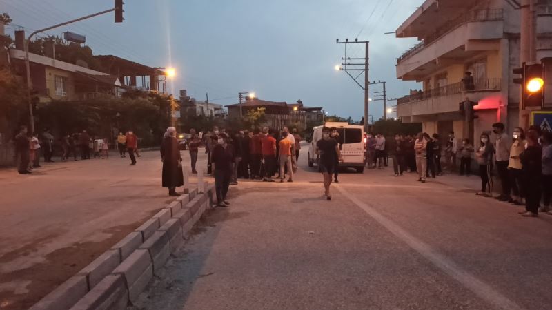 Hatay’da okul yol güzergahının kapatılmasına tepki
