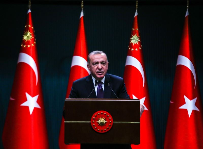 Cumhurbaşkanı Erdoğan: “Sınırlarımız ötesinde herhangi bir terör oluşumuna izin vermeyeceğiz”
